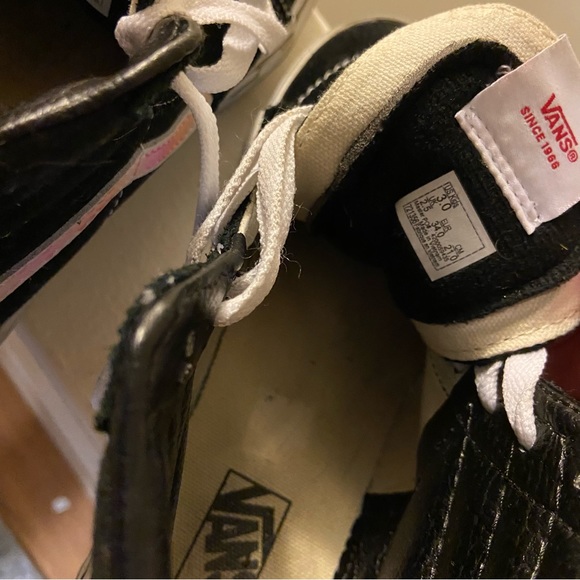 Vans High Top GUC - Picture 4 of 14